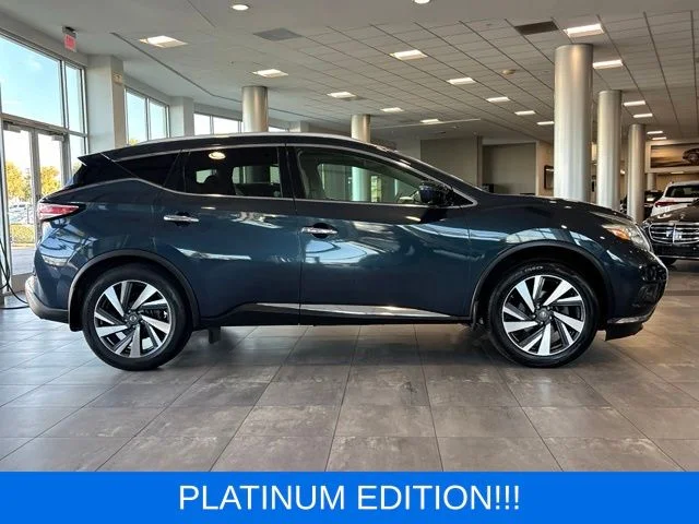 Used 2017 Blue Nissan Platinum image 3
