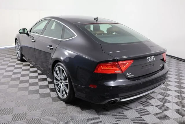 Used 2015 Black Audi 3.0T Prestige image 6
