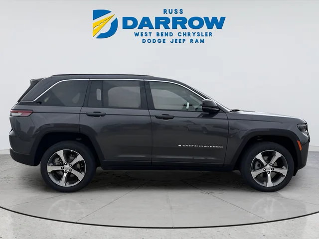 New 2026 Gray Jeep Limited image 6