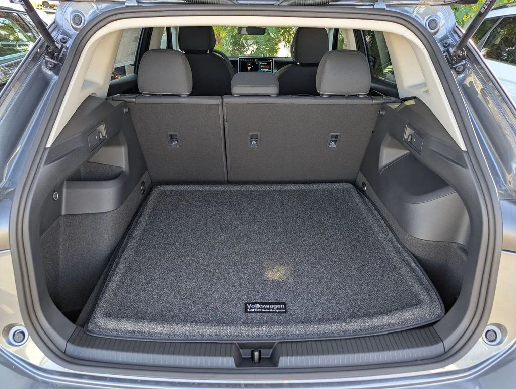 New 2025 Gray Volkswagen 2.0T S image 18