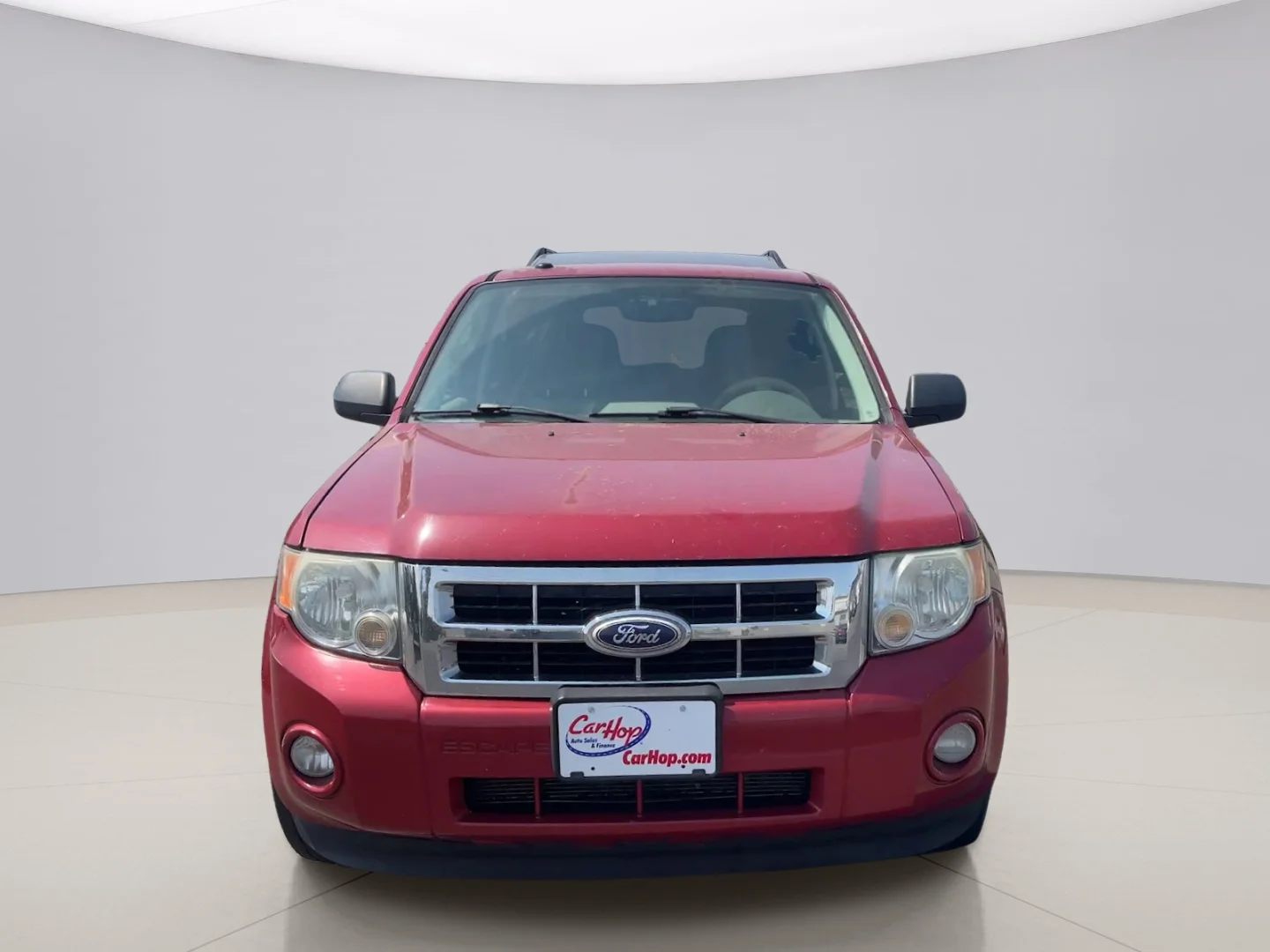 Used 2010 Red Ford XLT image 2