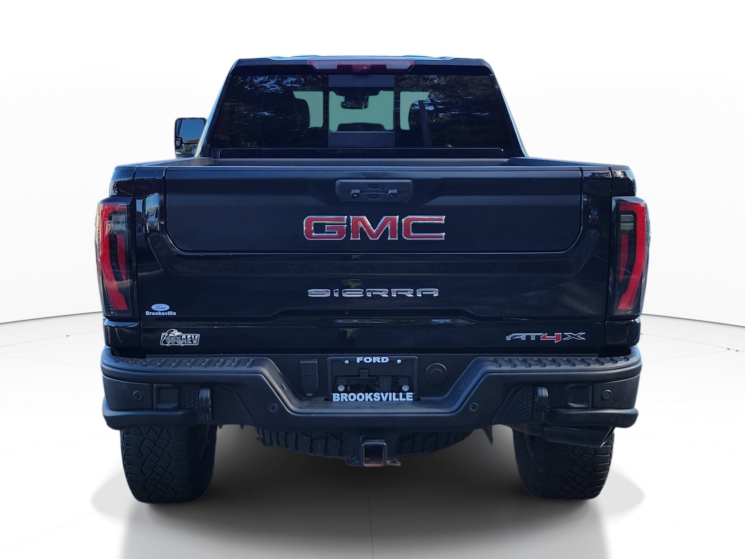 Used 2024 Onyx Black GMC AT4X image 2
