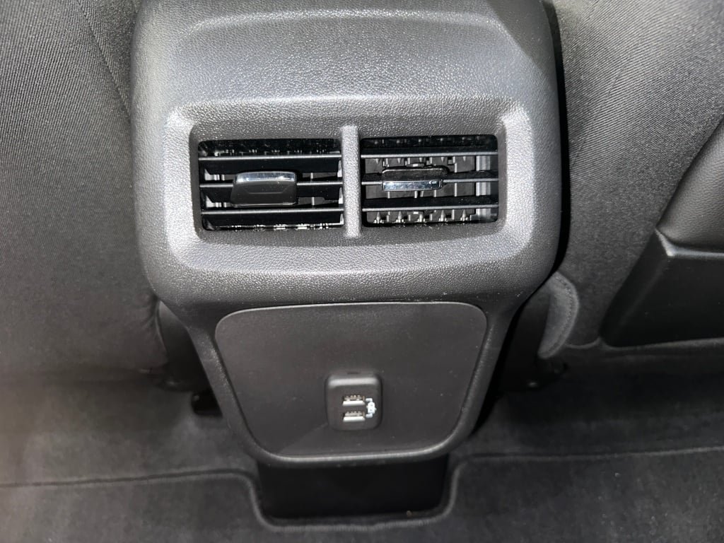 2023 GMC Terrain SLE - Photo 21