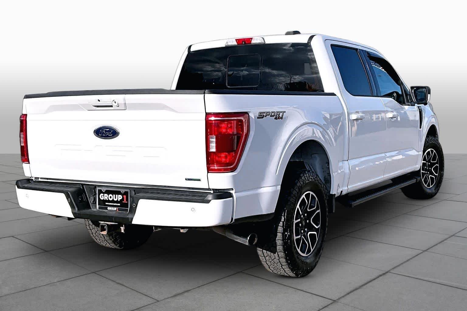 Used 2021 Oxford White Ford XLT image 14