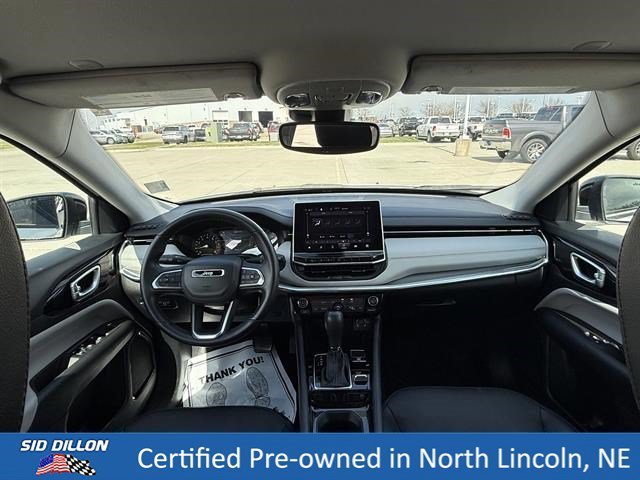 Used 2022 Bright White Clearcoat Jeep Limited image 18