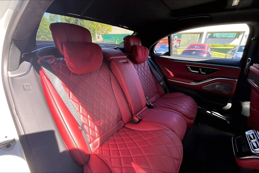 Certified Used 2023  Mercedes-Benz S 580 image 29