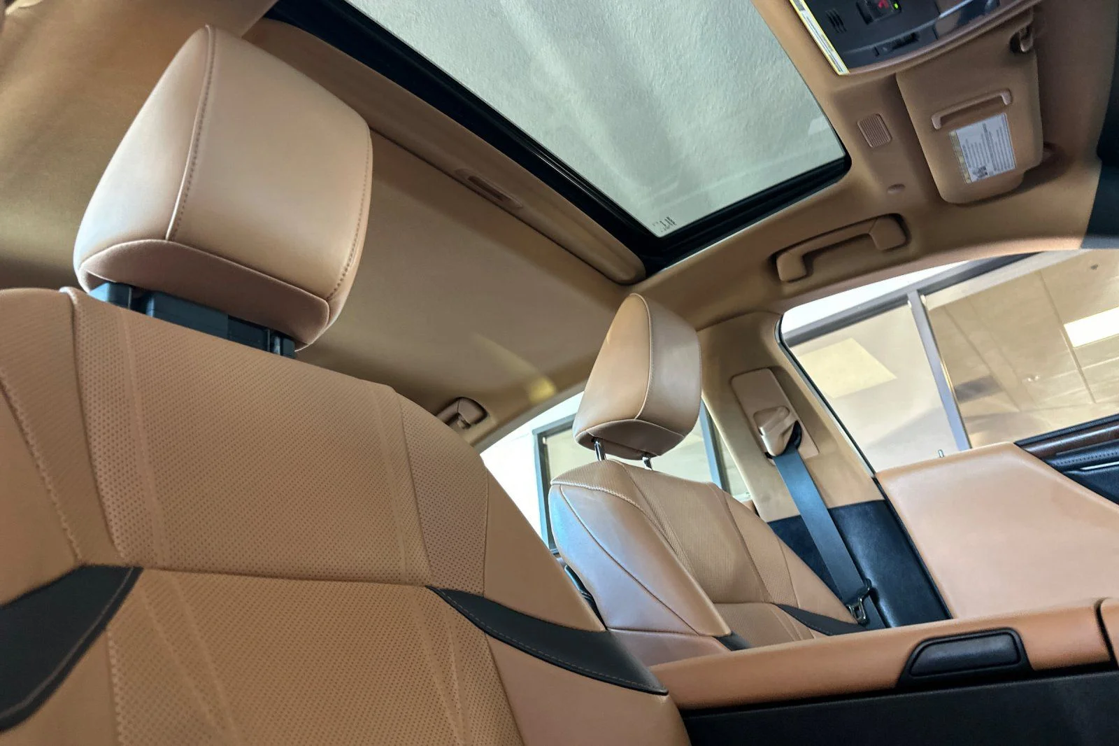 Certified Used 2023 White Pearl Lexus 300h Luxury image 13