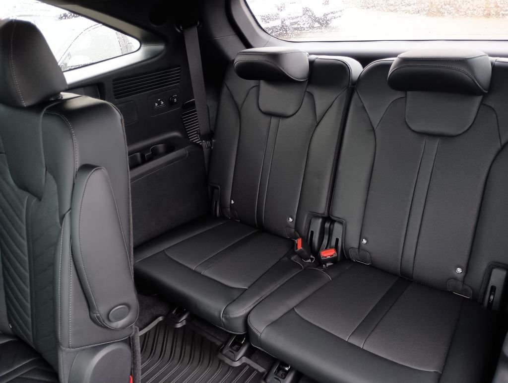 New 2026 Wolf Gray Kia X-Line SX Prestige AWD image 30