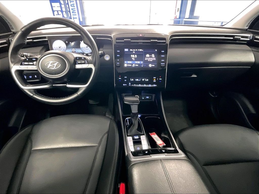 Used 2023 Silver Hyundai SEL image 21