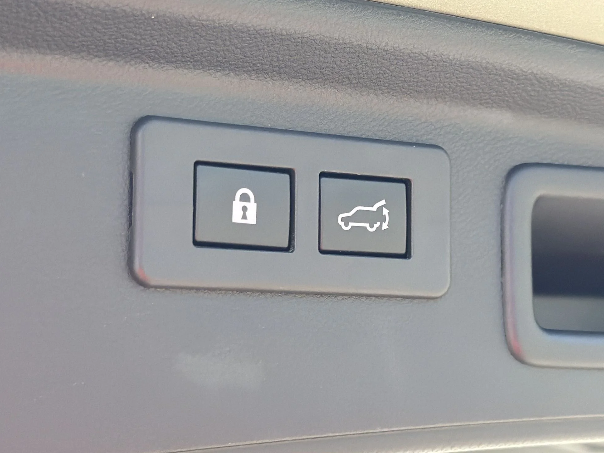 2024 Subaru Forester Touring - Photo 28
