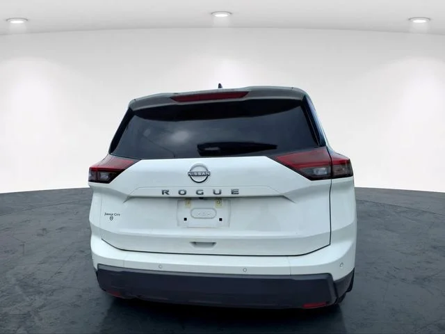 Used 2024 White Nissan S image 16