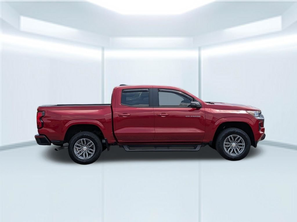 Used 2023 Red Chevrolet LT image 7
