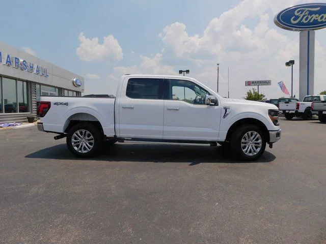 New 2024 White Ford XLT image 9