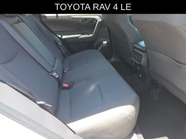 2025 Toyota RAV4 LE - Photo 13