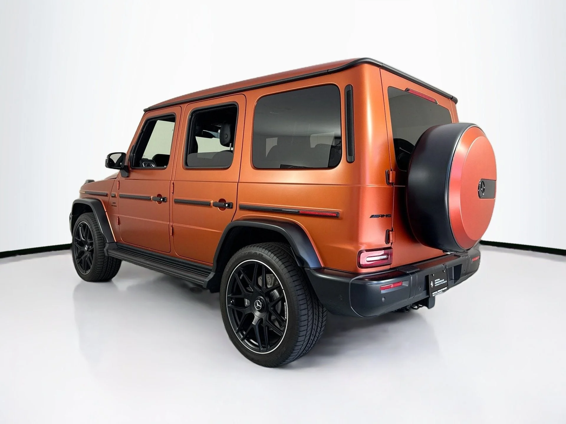 Used 2025 MANUFAKTUR Copper Orange Magno Mercedes-Benz G 63 AMG® image 5