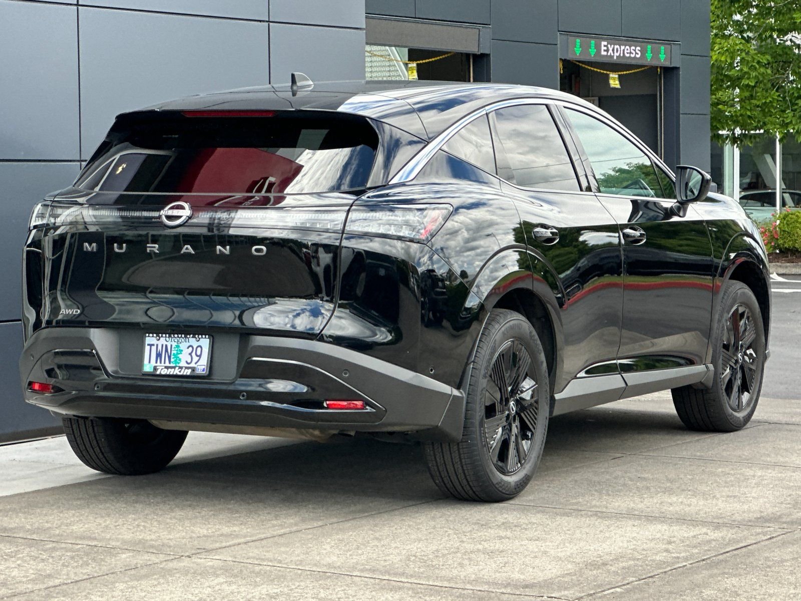 Used 2025 Super Black Nissan SV image 3