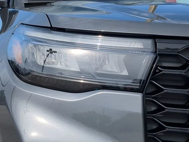 New 2026 Carbonized Gray Metallic Ford ST-Line image 10