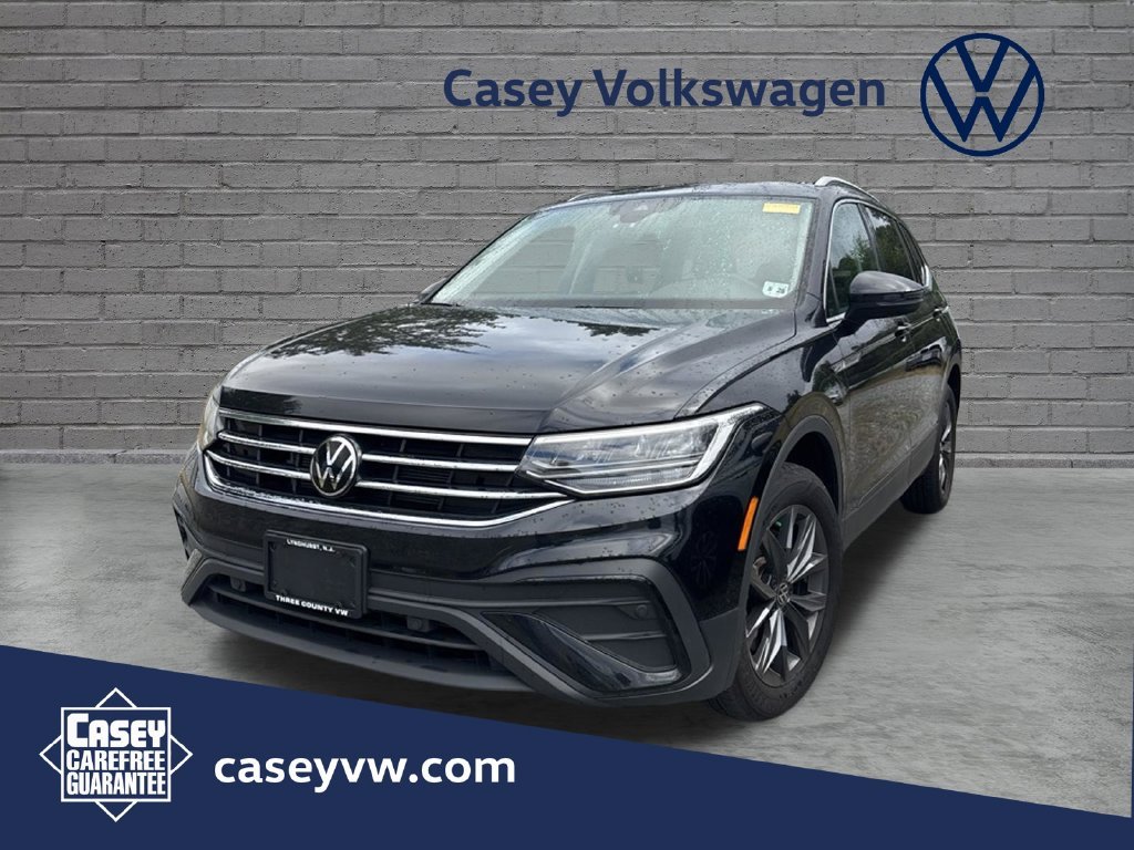 Certified Used 2023 Deep Black Volkswagen 2.0T SE image 1