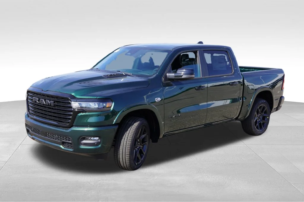 New 2026 Serrano-Green Metallic Exterior Paint RAM Laramie image 7