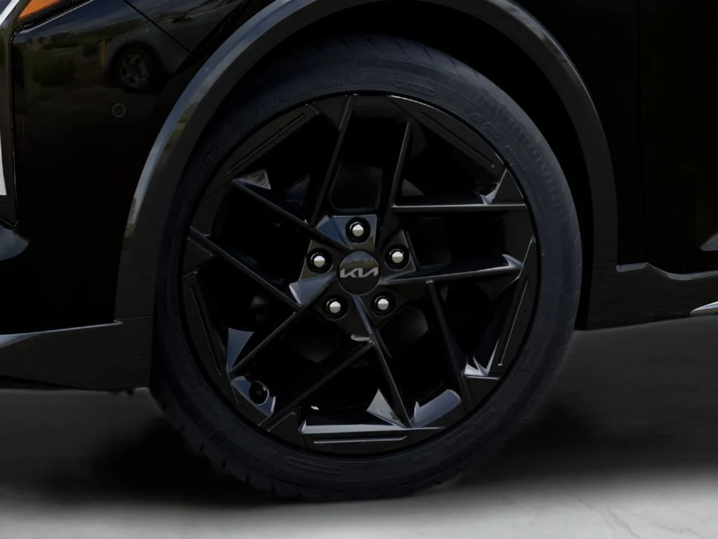 New 2026 Aurora Black Pearl Kia GT-Line Turbo image 24