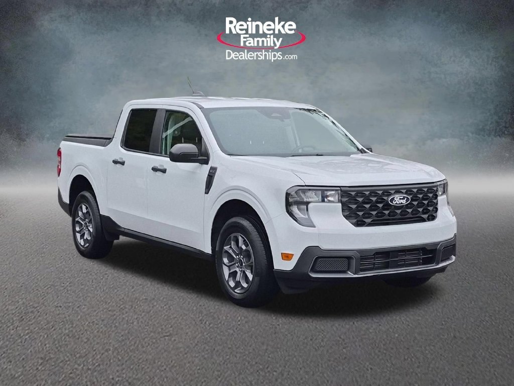 Used 2025 White Ford XLT image 4