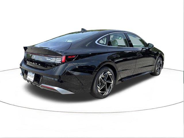 New 2026 Abyss Black Hyundai SEL Sport image 3