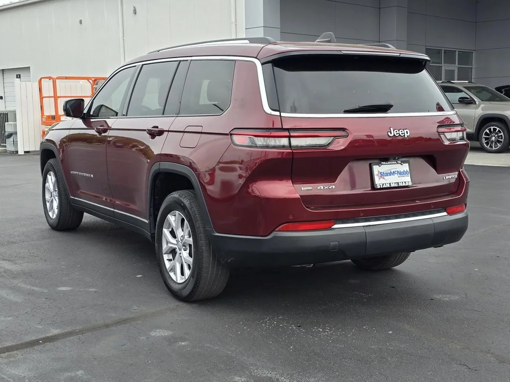 Used 2021 Red Jeep Limited 4x4 image 5