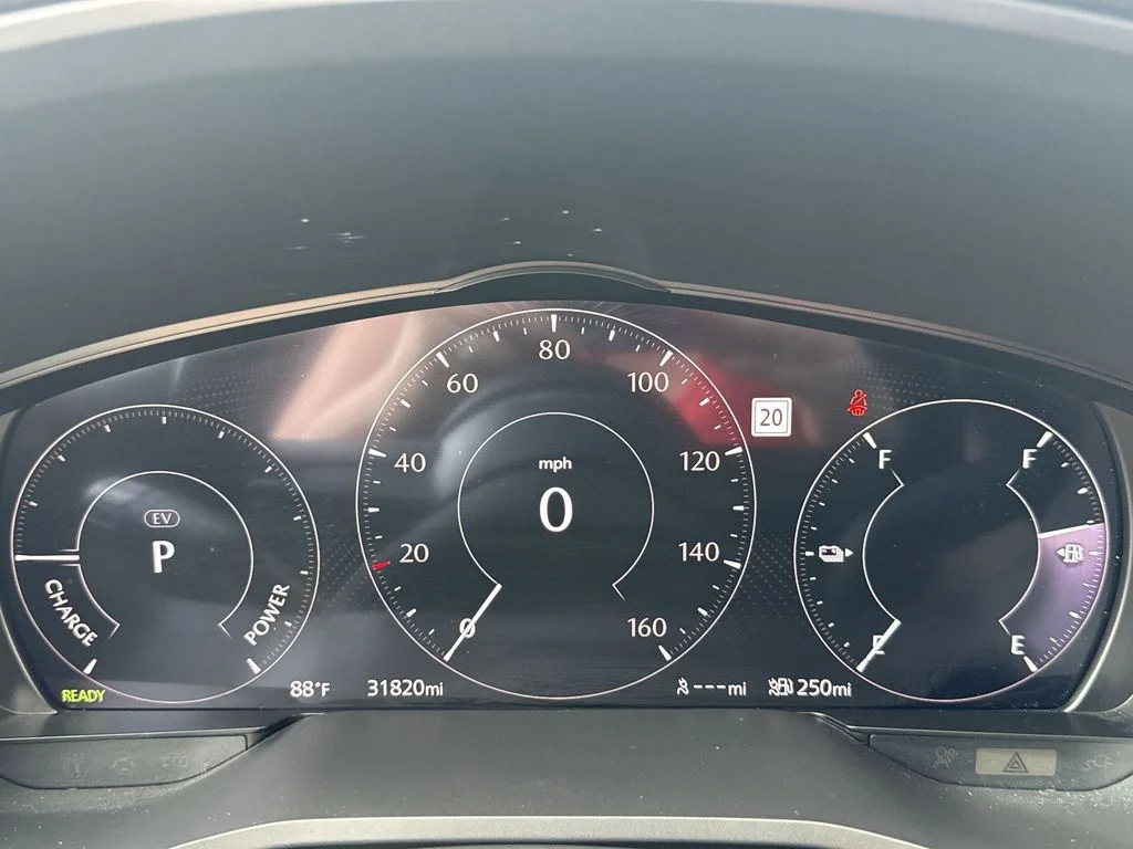 Used 2024 White Mazda Premium Plus image 15