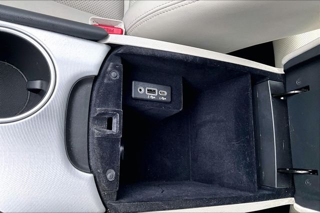Used 2023 Black INFINITI LUXE image 32