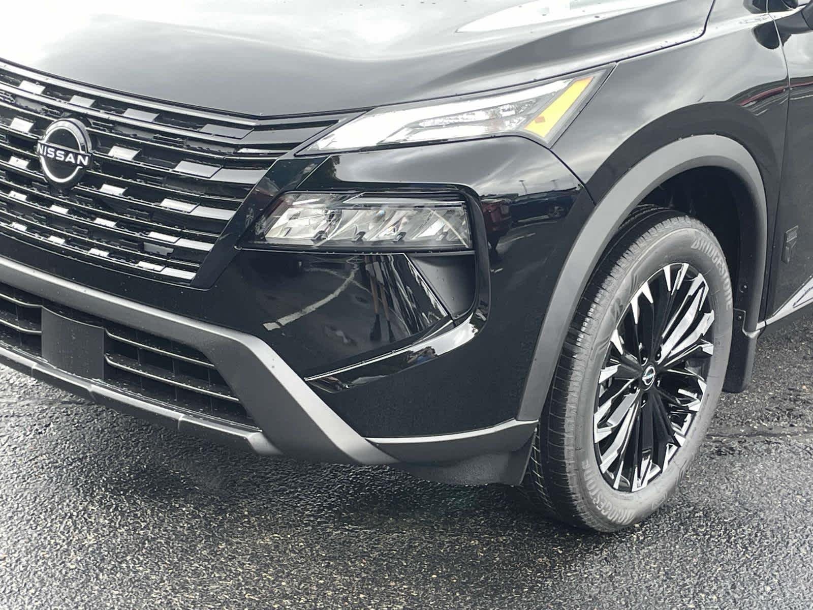 New 2026 Super Black Nissan Dark Armor image 13