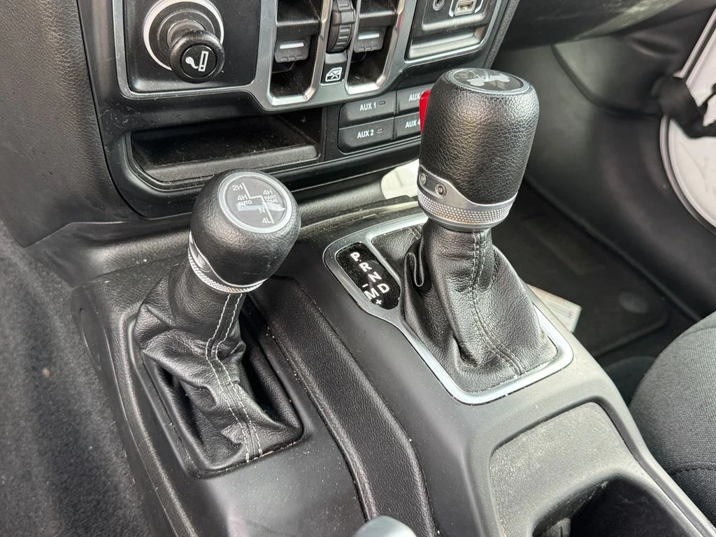 Certified Used 2024 White Jeep Sport S 4xe image 22