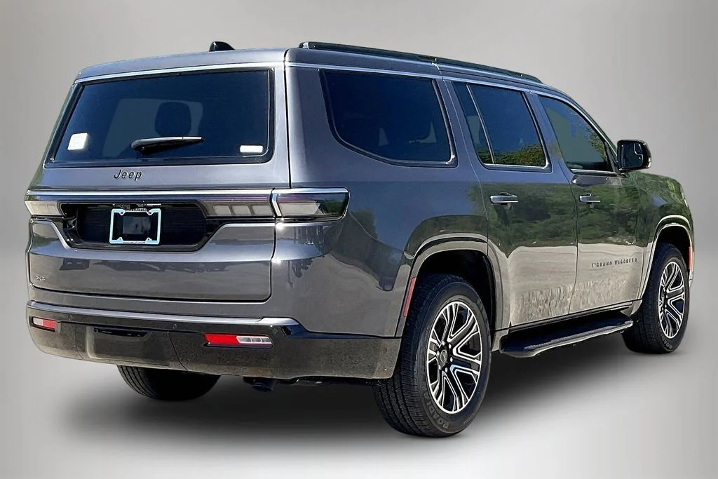New 2026 Jeep Grand Wagoneer 4D Sport Utility