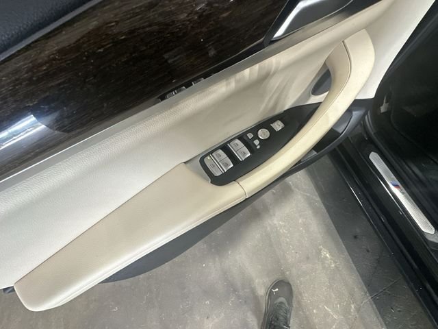 Used 2024 Black BMW M40i image 19