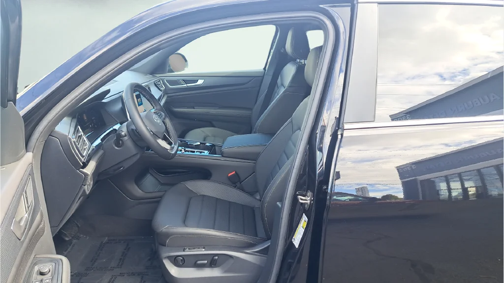 New 2026 Black Volkswagen SEL image 10