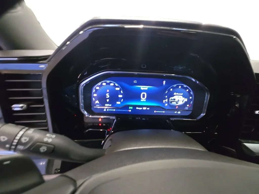 Used 2025 Summit White Chevrolet LT Trail Boss image 20