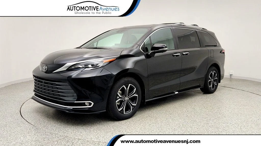 Used 2026 Midnight Black Metallic Toyota Platinum AWD 7-Seater w/ 1080p HD Rear Seat Entertainment image 1