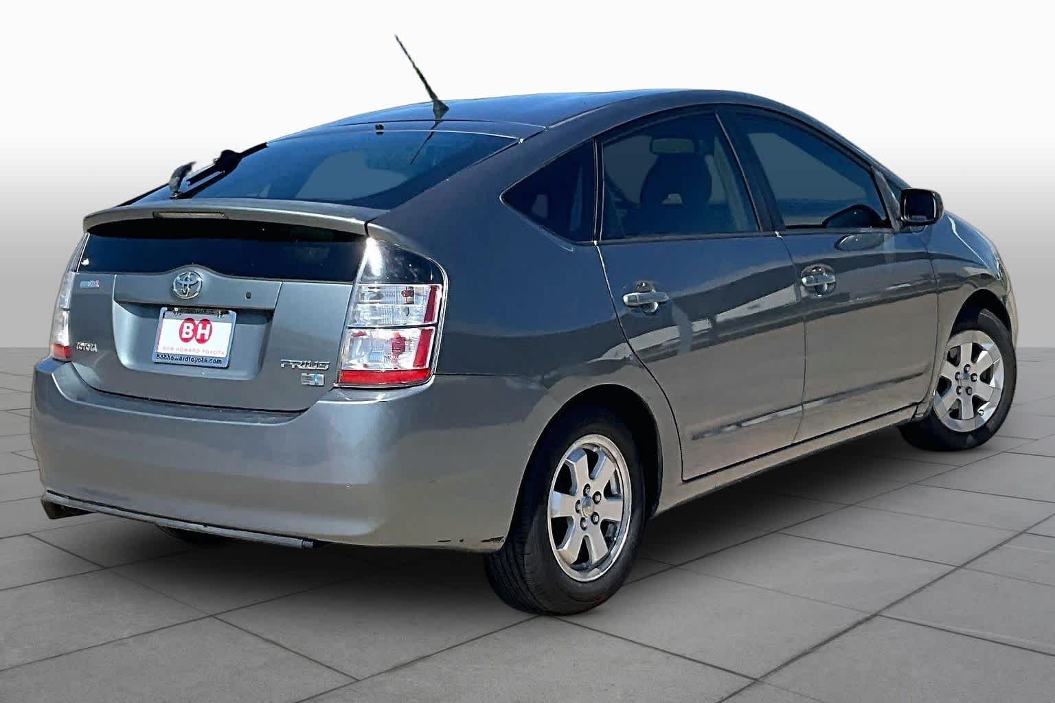 Used 2005 Tideland Pearl Toyota  image 12