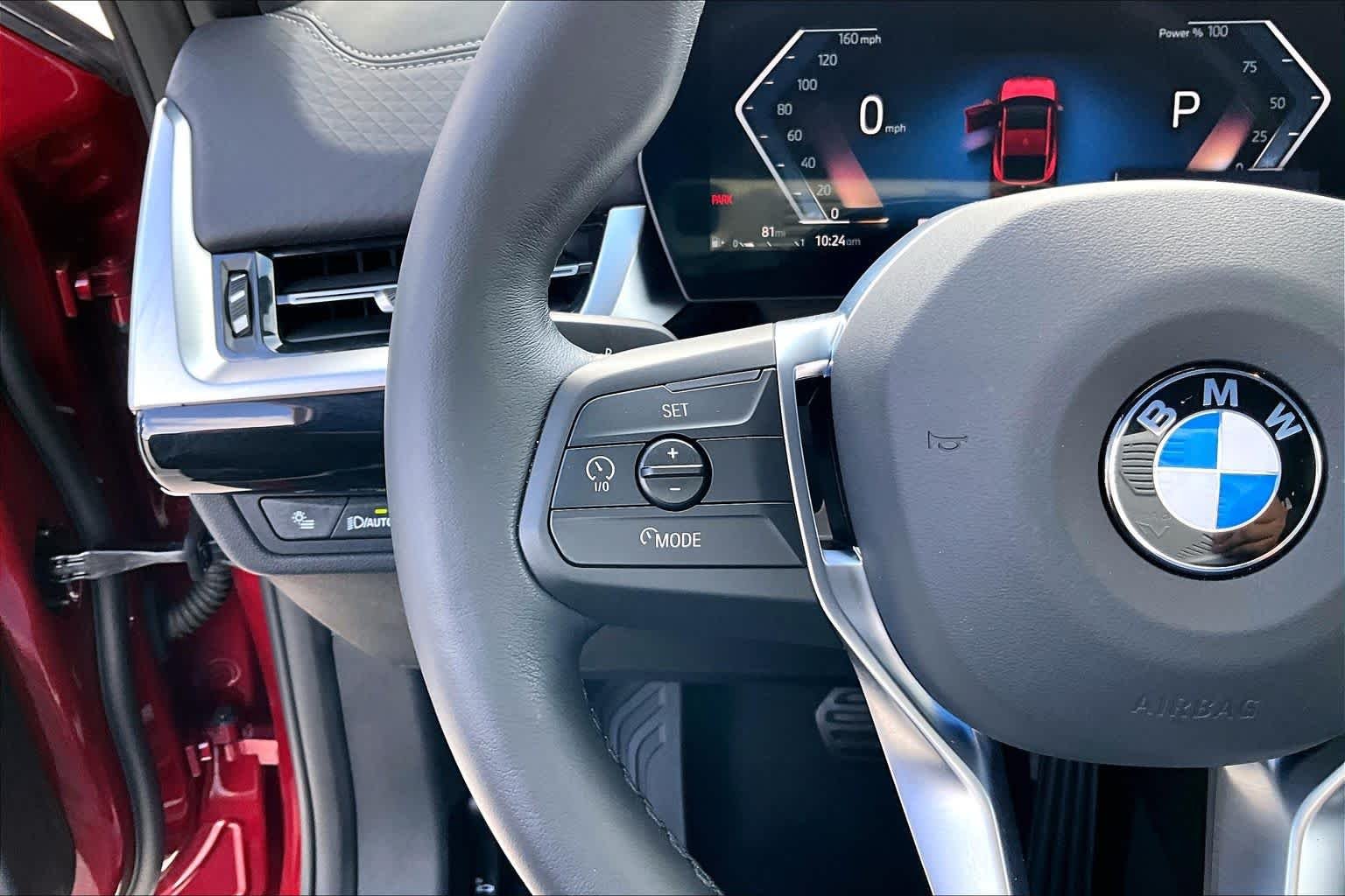 Used 2026 Vegas Red Metallic BMW xDrive28i image 20
