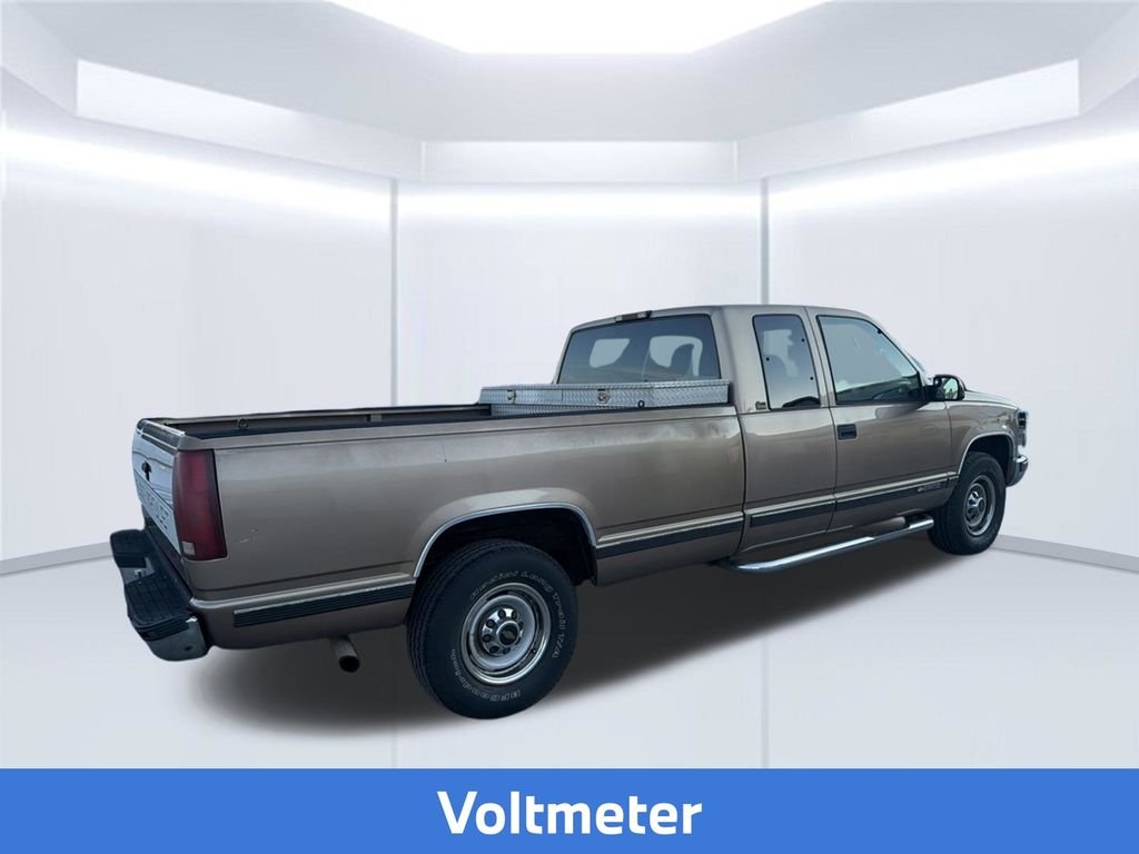 Used 1996  Chevrolet Cheyenne image 18