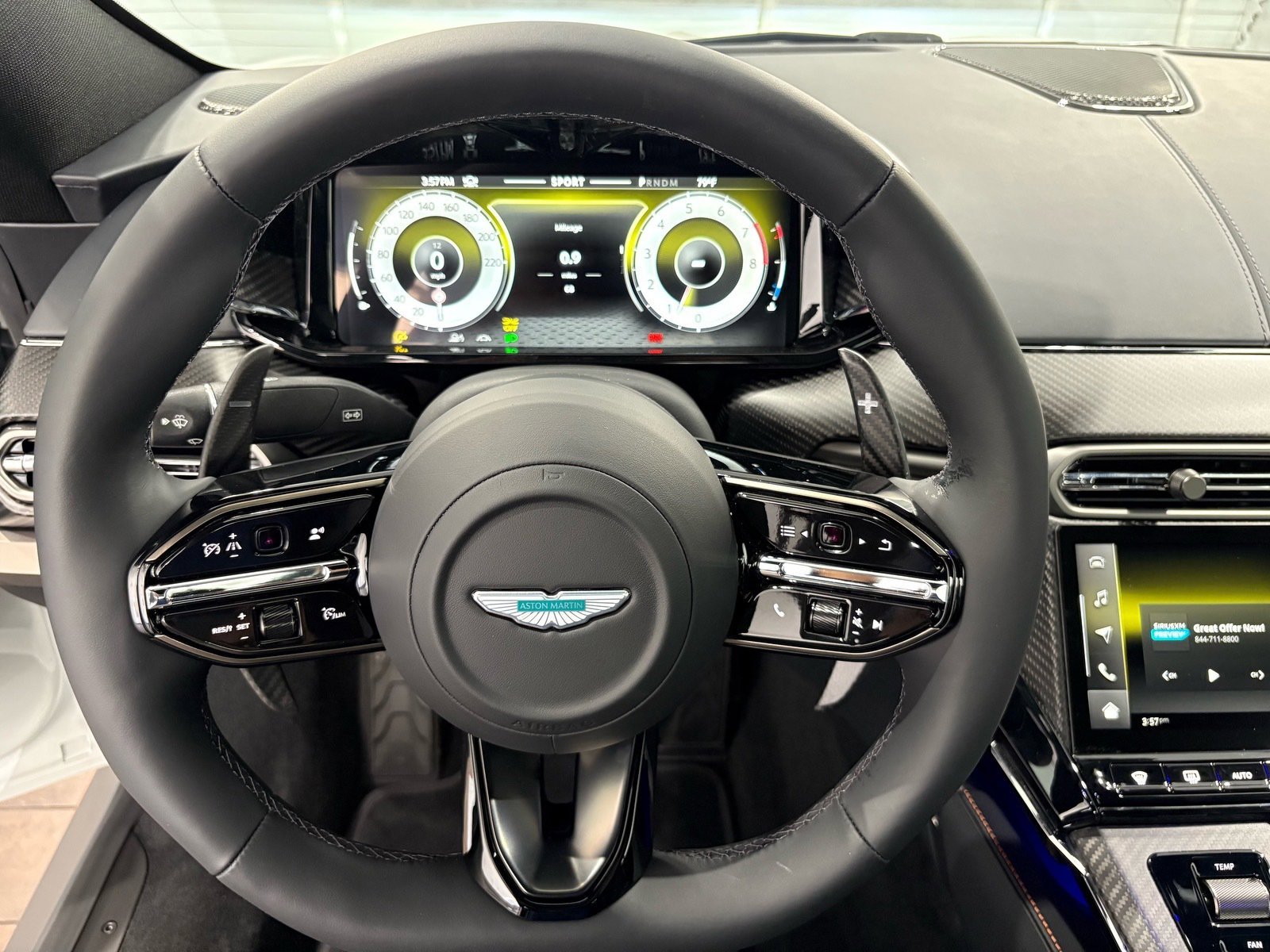 2026 Aston Martin Vantage Base - Photo 11