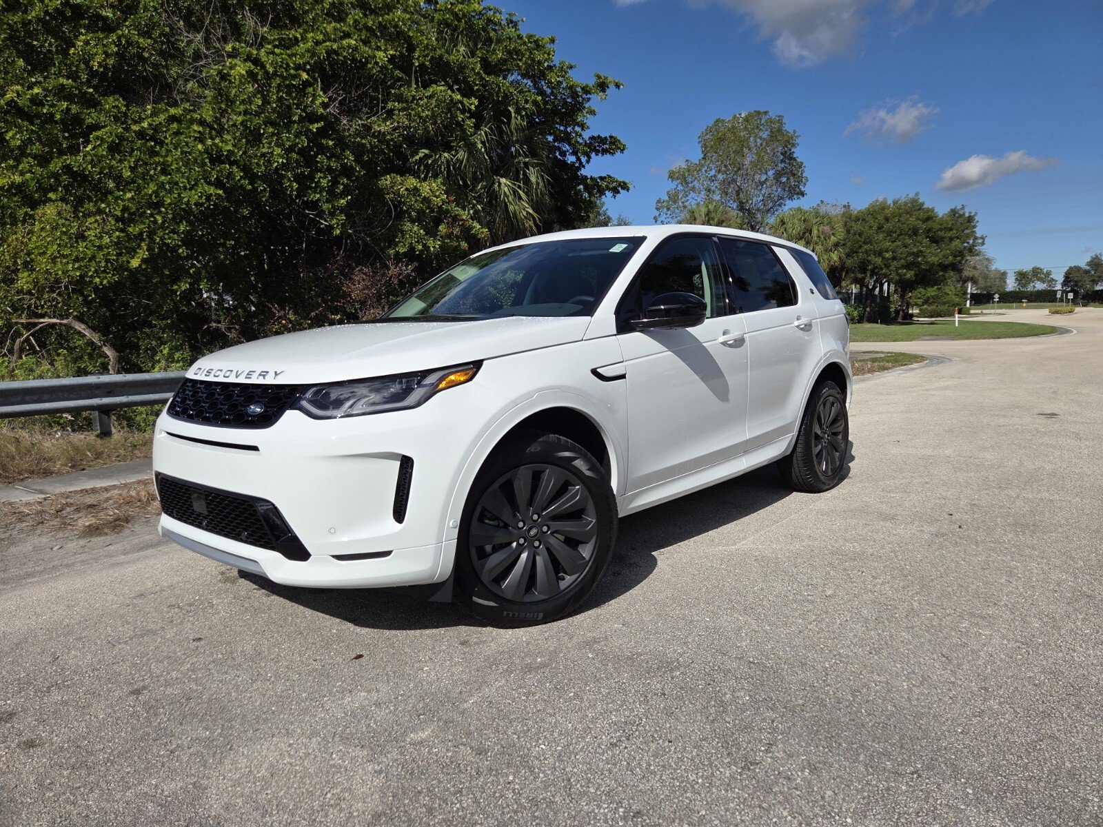 2025 Land Rover Discovery Sport