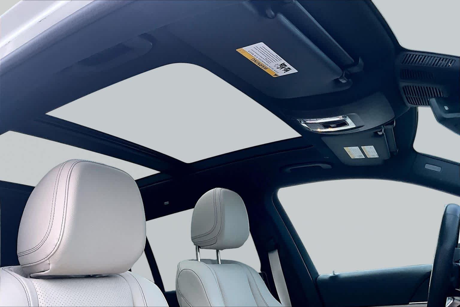 Used 2025 Polar White Mercedes-Benz GLS 450 image 14