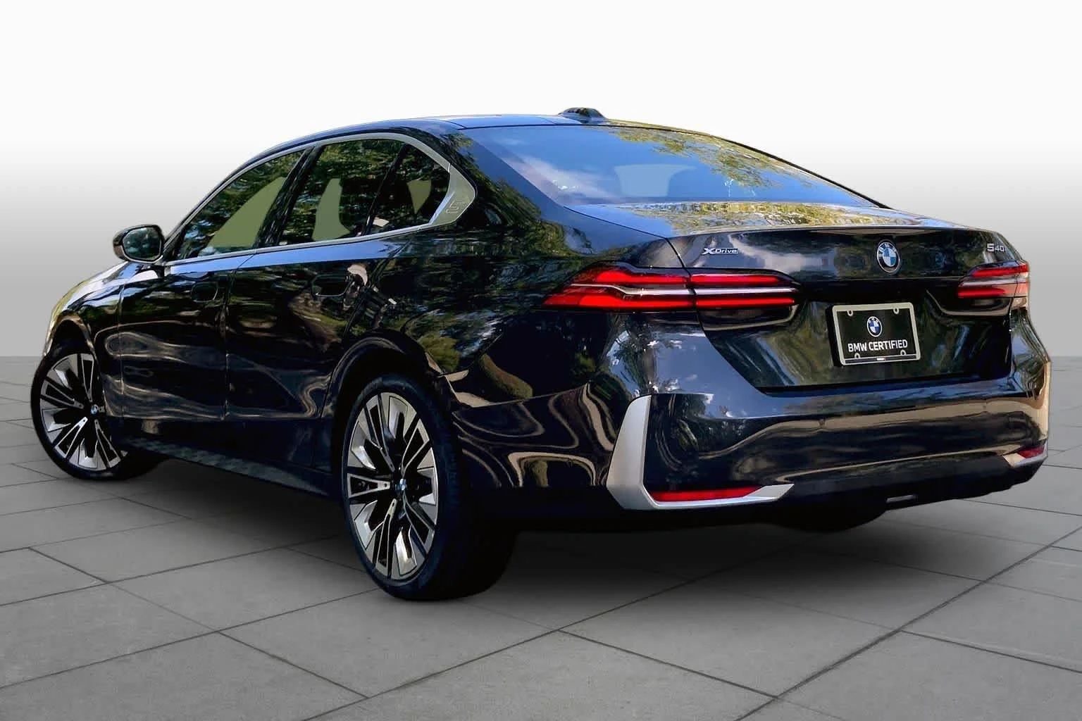 Certified Used 2024 Dark Graphite Metallic BMW 540i xDrive image 11