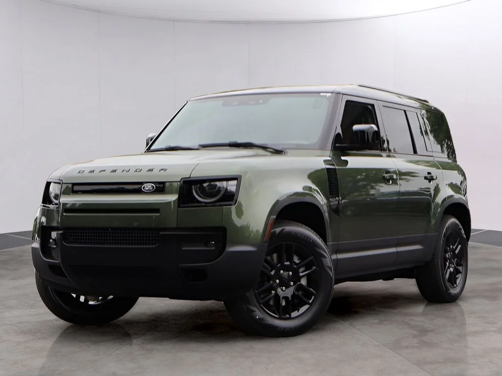 2026 Land Rover Defender 110 S P300's photo