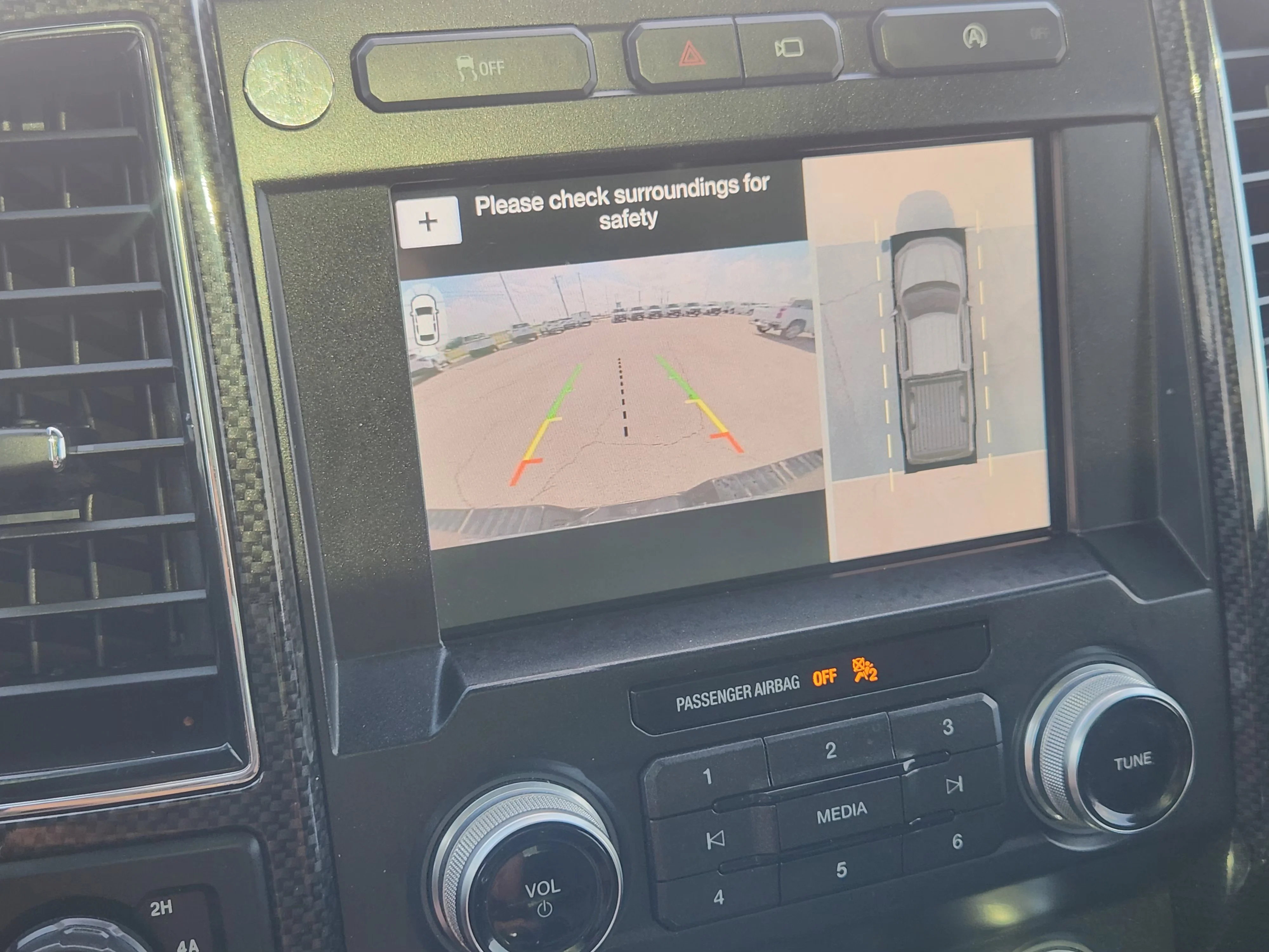 Used 2019  Ford Lariat Shelby Off-Road image 19