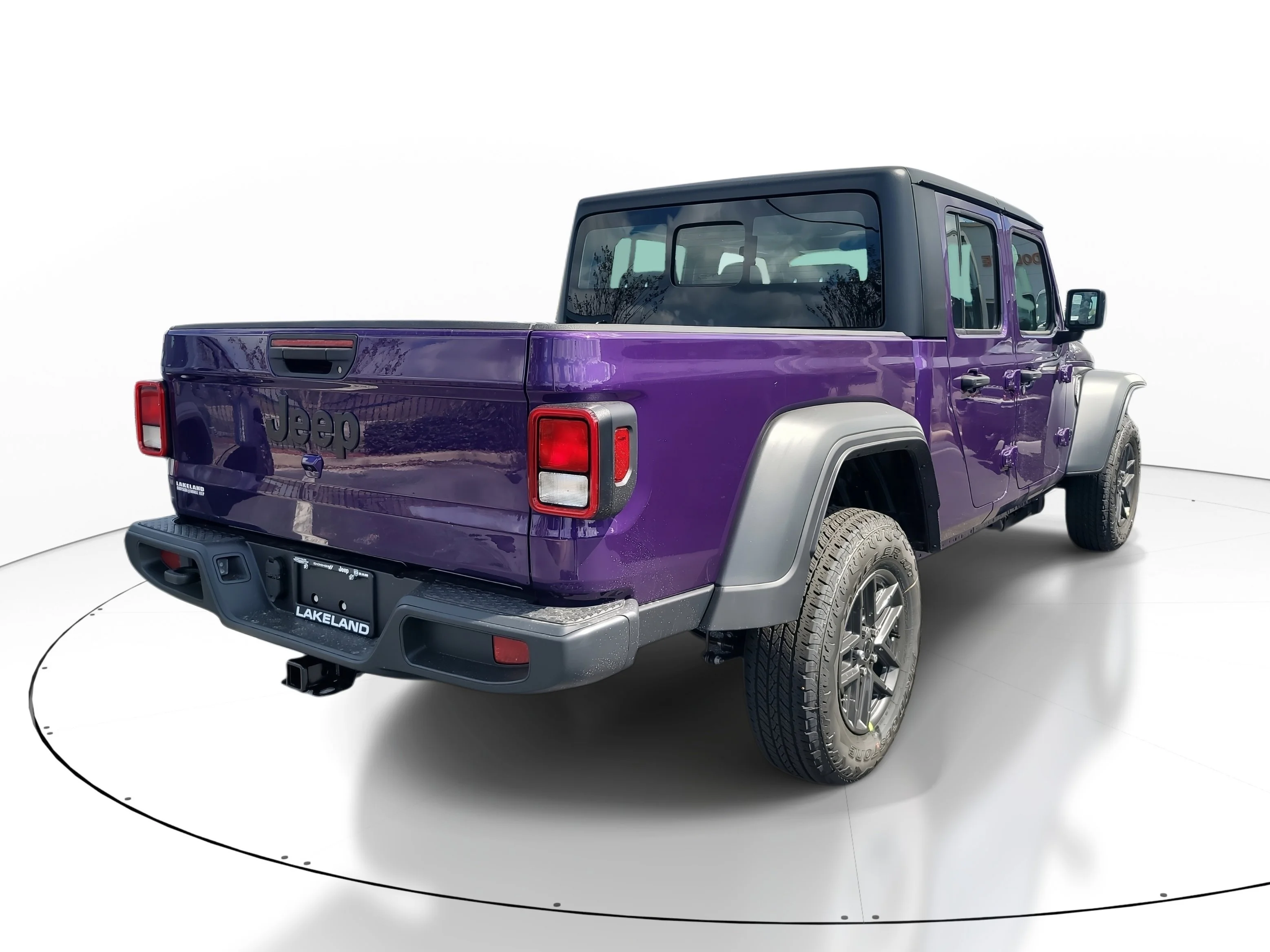 New 2026 Reign Jeep Sport image 6