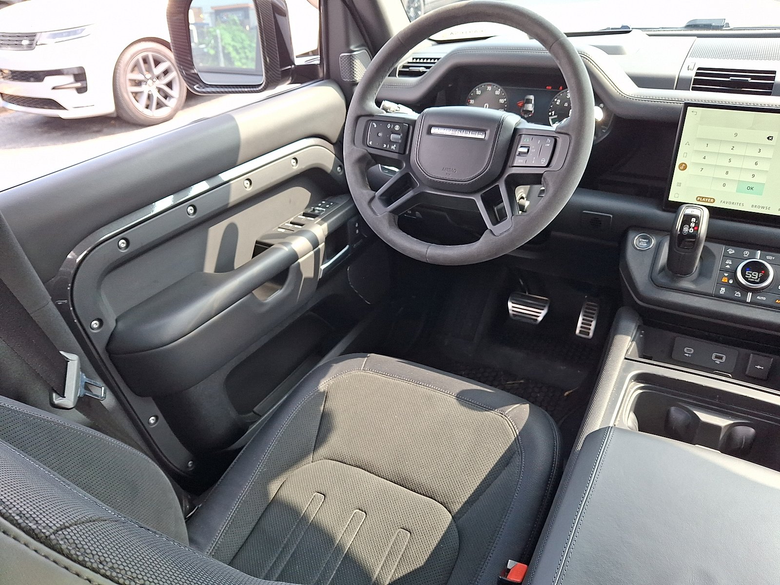 Certified Used 2024 Carpathian Grey Premium Metallic - 1AU Land Rover 110 P525 Carpathian Edition image 8