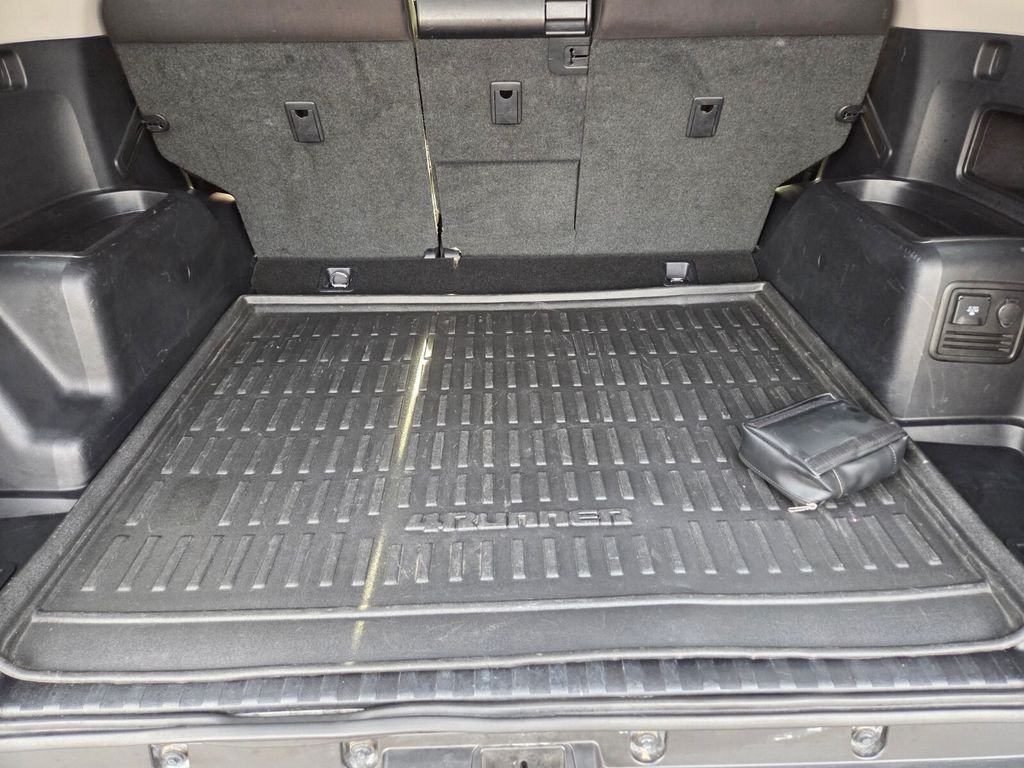 Used 2023 Silver Toyota SR5 image 17