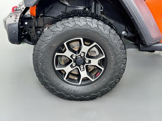 Used 2020 Orange Jeep Unlimited Rubicon image 27