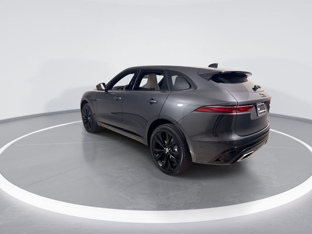 2026 Jaguar F-Pace R-Dynamic S - Photo 6
